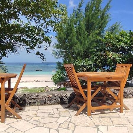 Bara Beach Bungalows 비라 외부 사진